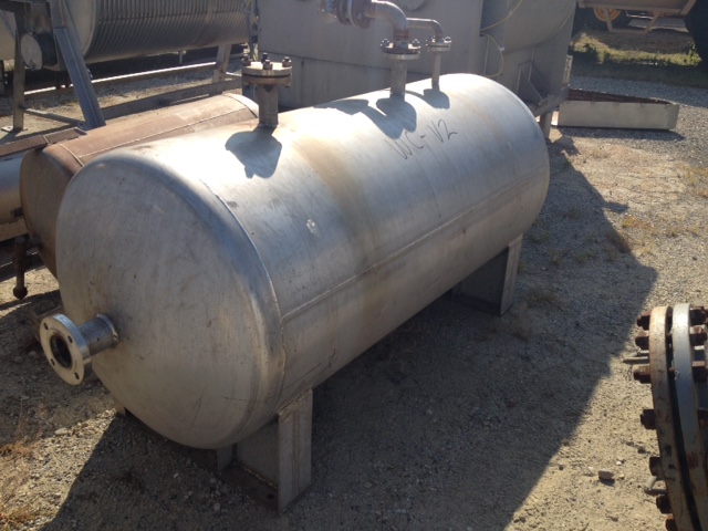 ***SOLD*** used 340 Gallon Stainless Steel vacuum pressure vessel.  Rated 75/Full Vacuum @ 350 Deg.F. 3' dia. x 6' T/T. Horizontal. Built by Alloy Fab.